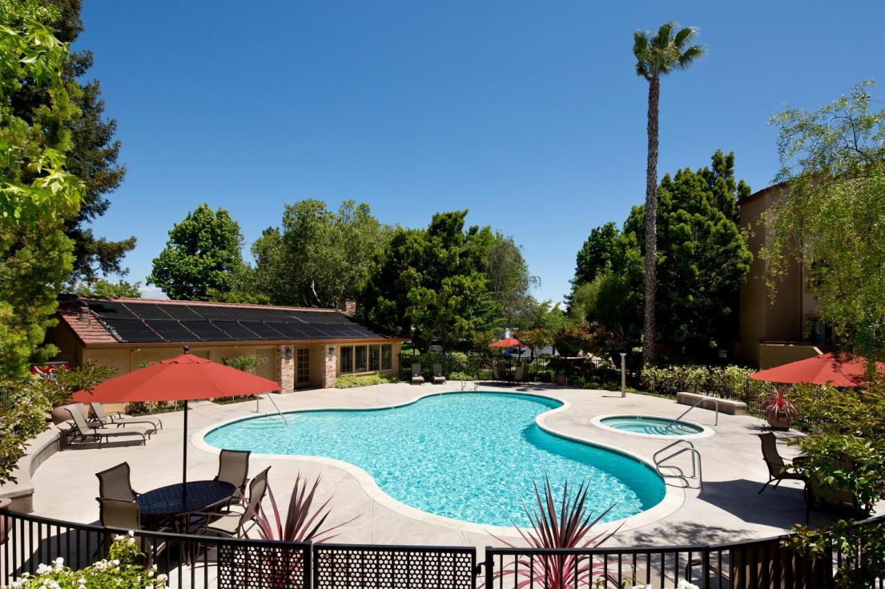 Oakwood Silicon Valley Саннивейл Экстерьер фото