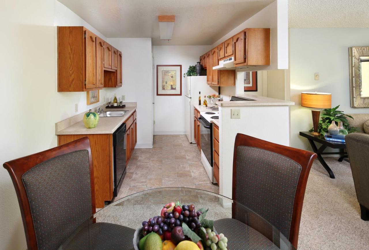 Oakwood Silicon Valley Саннивейл Экстерьер фото
