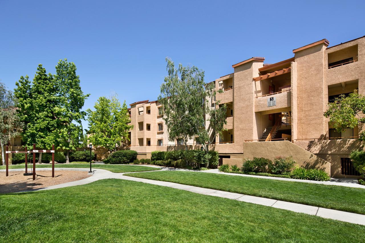Oakwood Silicon Valley Саннивейл Экстерьер фото