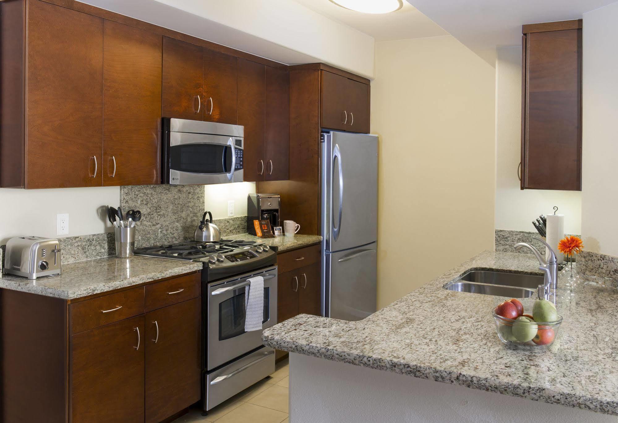 Oakwood Silicon Valley Саннивейл Экстерьер фото